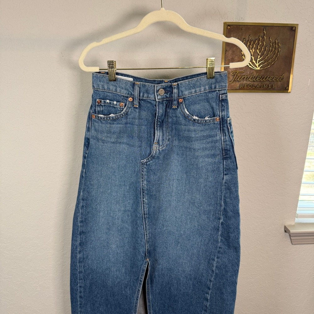 Gap Womens Medium Wash High Rise Denim Midi Skirt Raw Hem Front Slit Size 24 00 - Picture 2 of 7